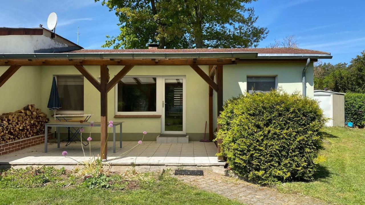 Ferienhaus Bungalow In Arendsee In Ruhiger Lage Екстериор снимка